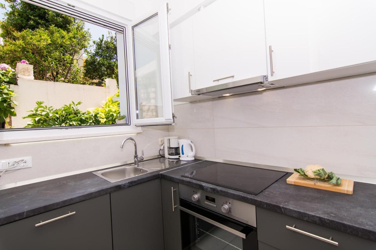 Apartmani Mlacic Donji Okrug  ภายนอก รูปภาพ