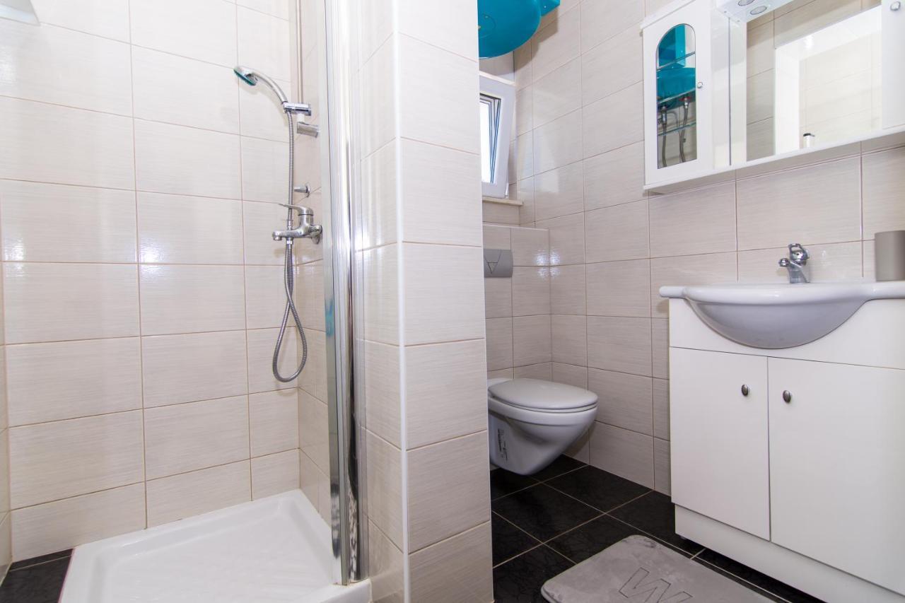 Apartmani Mlacic Donji Okrug  ภายนอก รูปภาพ