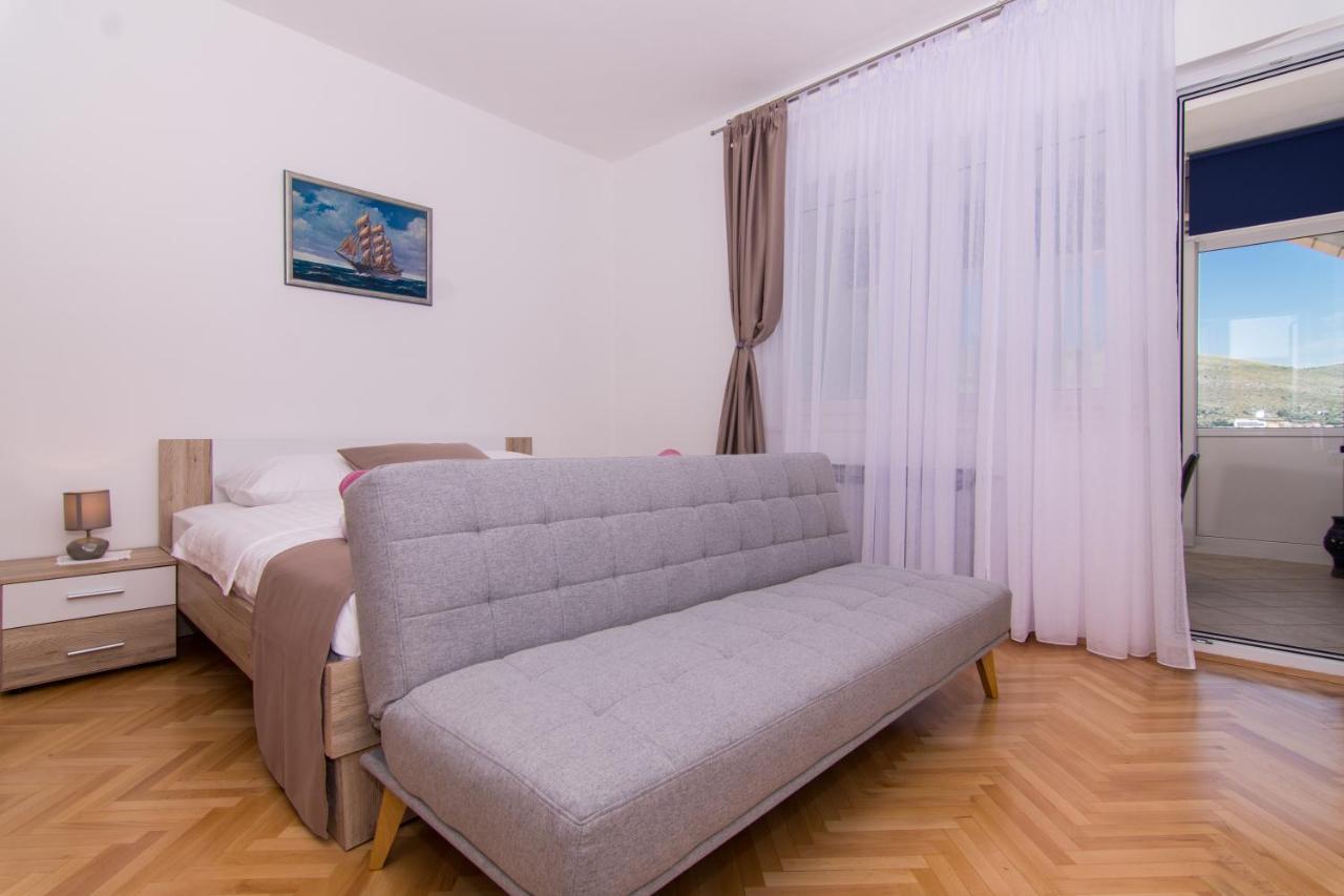 Apartmani Mlacic Donji Okrug  ภายนอก รูปภาพ
