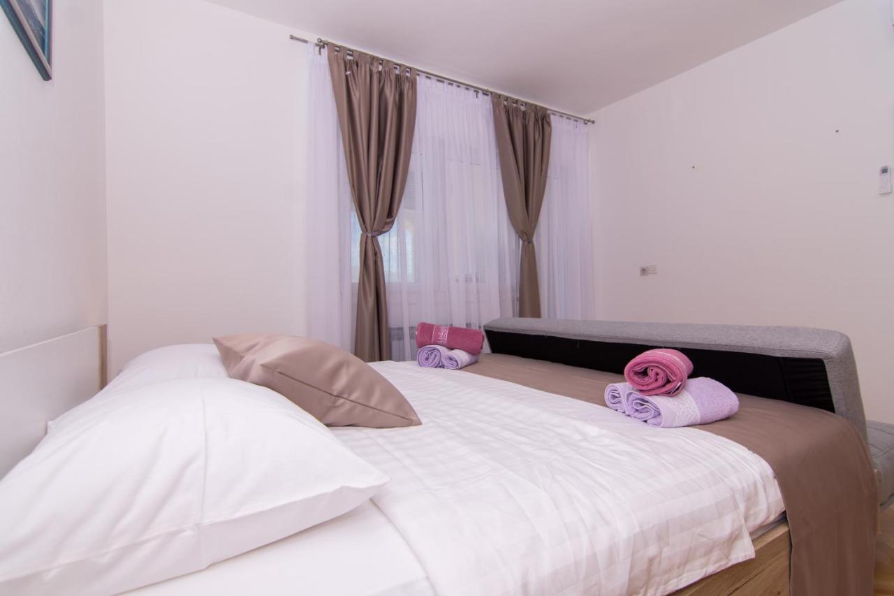 Apartmani Mlacic Donji Okrug  ภายนอก รูปภาพ